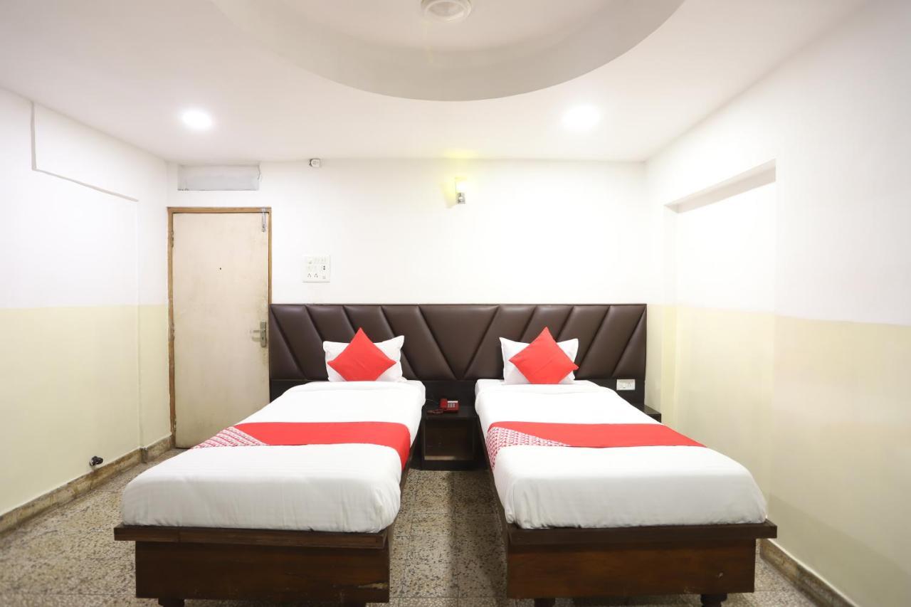 Hotel Deendayal Korba Kültér fotó