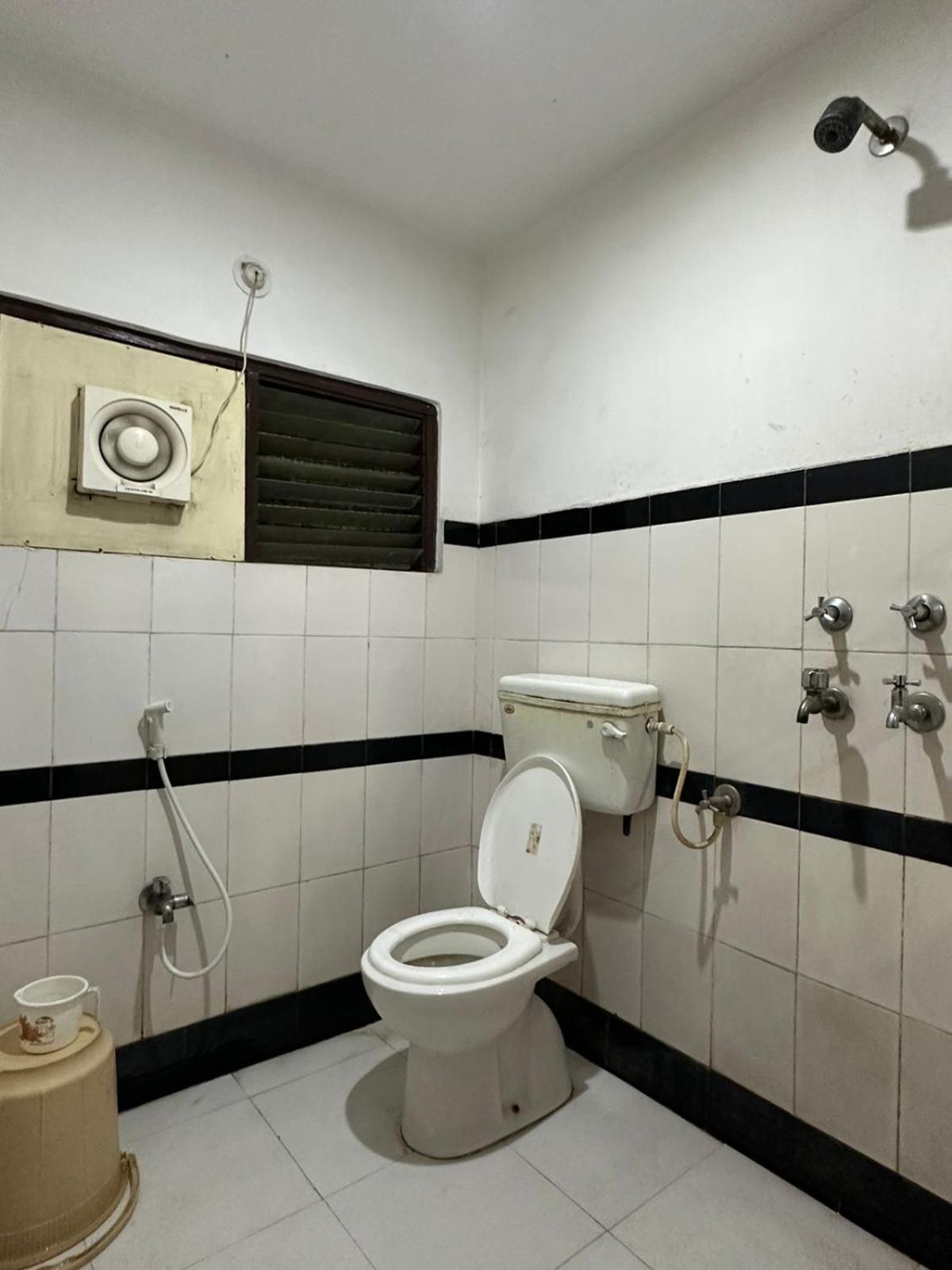 Hotel Deendayal Korba Kültér fotó